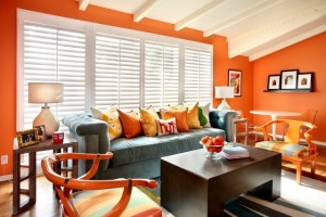 luniversdines-summery-colors-natalie-umbert-design-orange-living-room3